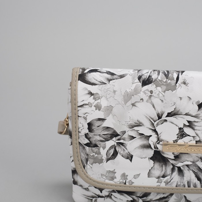 Клатч женский, 3 отдела на молнии, длинный ремень, цвет хаки