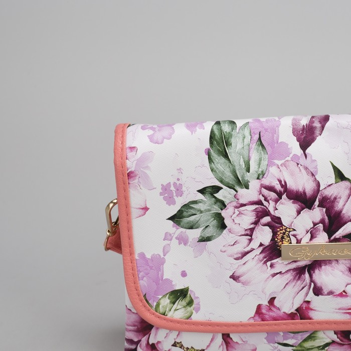 Клатч женский, 3 отдела на молнии, длинный ремень, цвет розовый