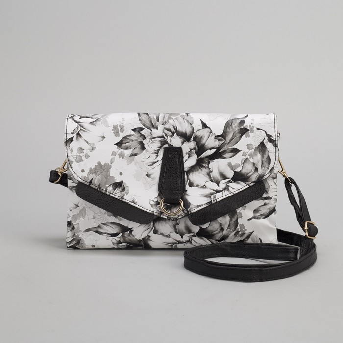 Клатч женский, 3 отдела на молнии, наружный карман, длинный ремень, цвет чёрный