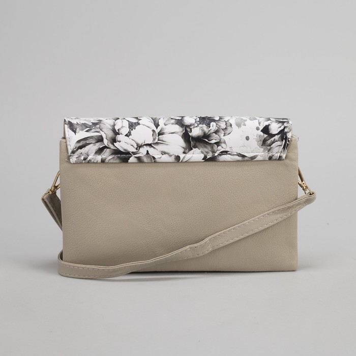 Клатч женский, 3 отдела на молнии, наружный карман, длинный ремень, цвет хаки