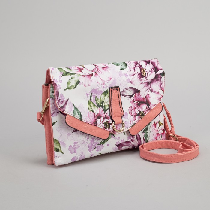 Клатч женский, 3 отдела на молнии, наружный карман, длинный ремень, цвет розовый