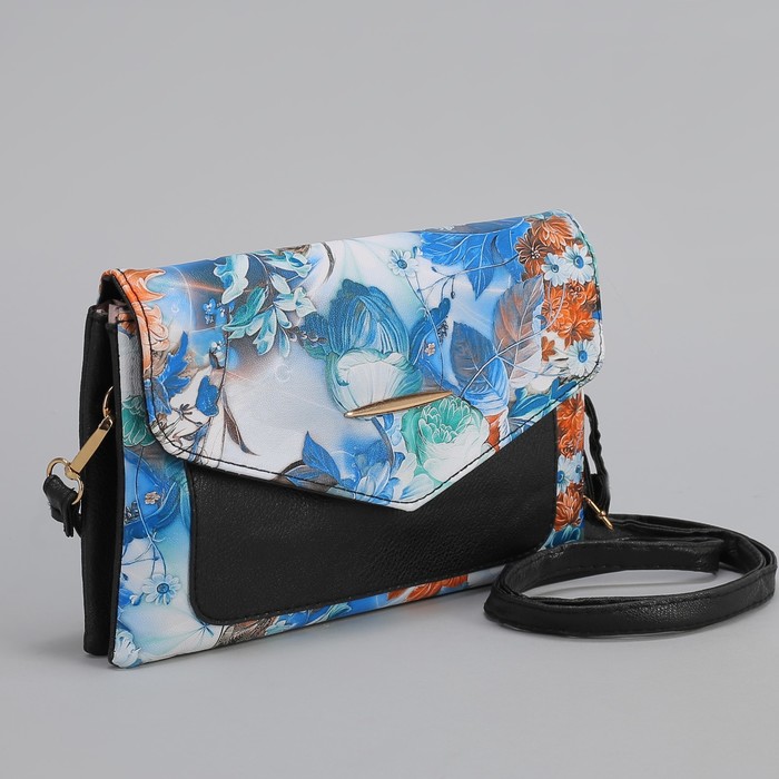 Клатч женский, 3 отдела на молнии, длинный ремень, цвет чёрный