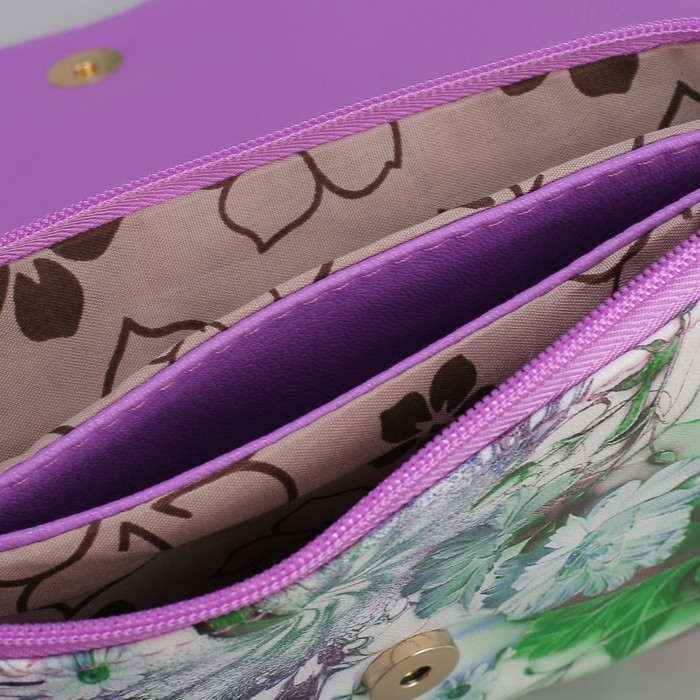 Клатч женский, 3 отдела на молнии, длинный ремень, цвет сиреневый