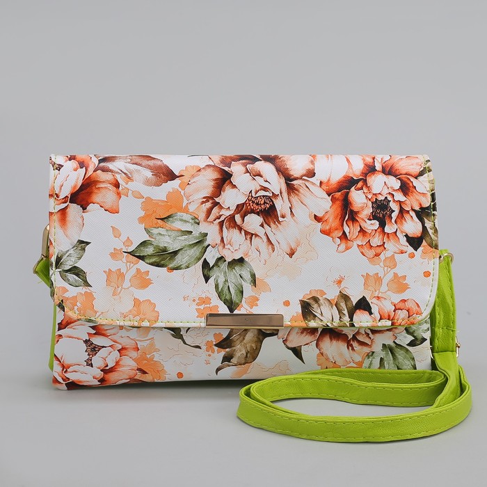 Клатч женский, 3 отдела на молнии, длинный ремень, цвет зелёный