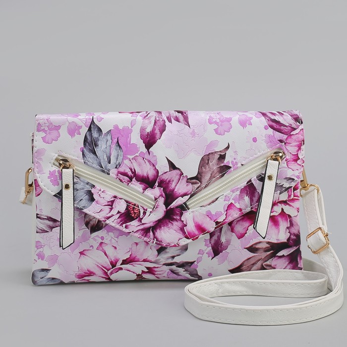 Клатч женский, 3 отдела на молнии, 2 наружных кармана, длинный ремень, цвет белый