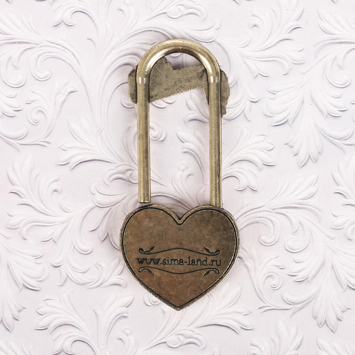 Свадебный замок "Ты + Я = СЕМЬЯ"