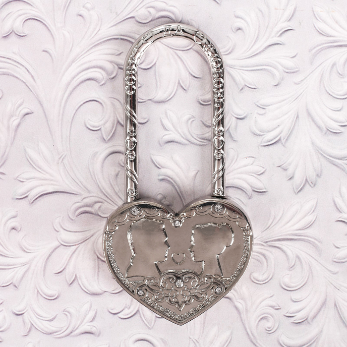 Свадебный замок "Совет да любовь"