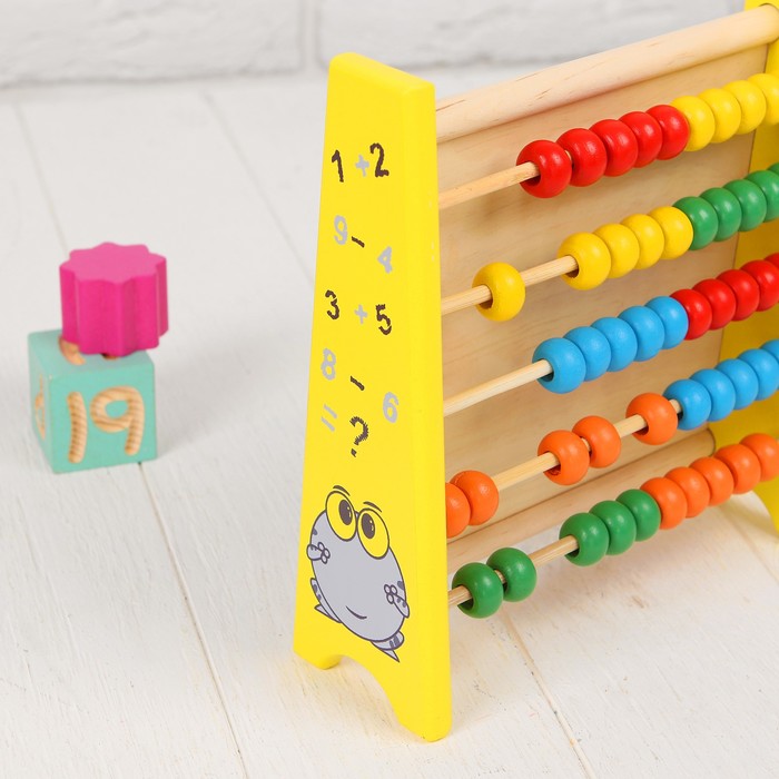 Счёты с магнитно-маркерной доской "Учимся считать", в наборе маркер, магнитный танграм