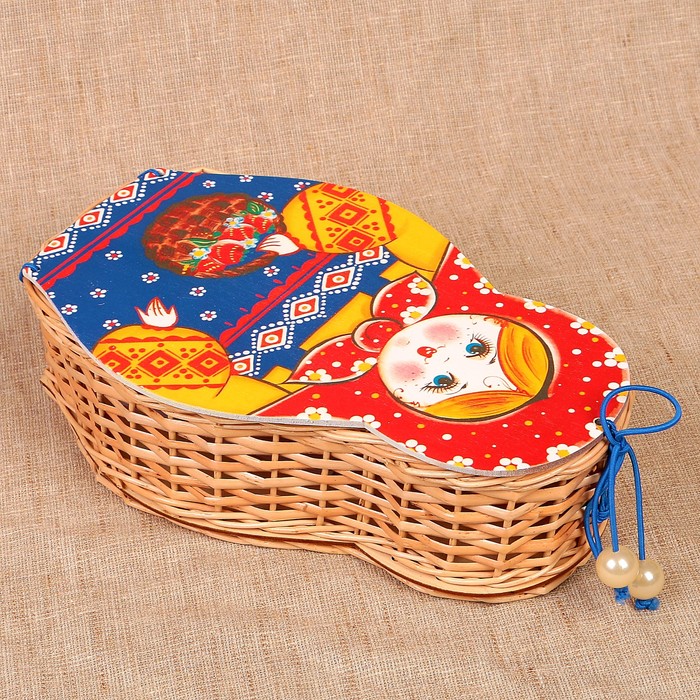 Футляр подарочный «Матрёшка с корзинкой», средняя, ива 15х6х25 см