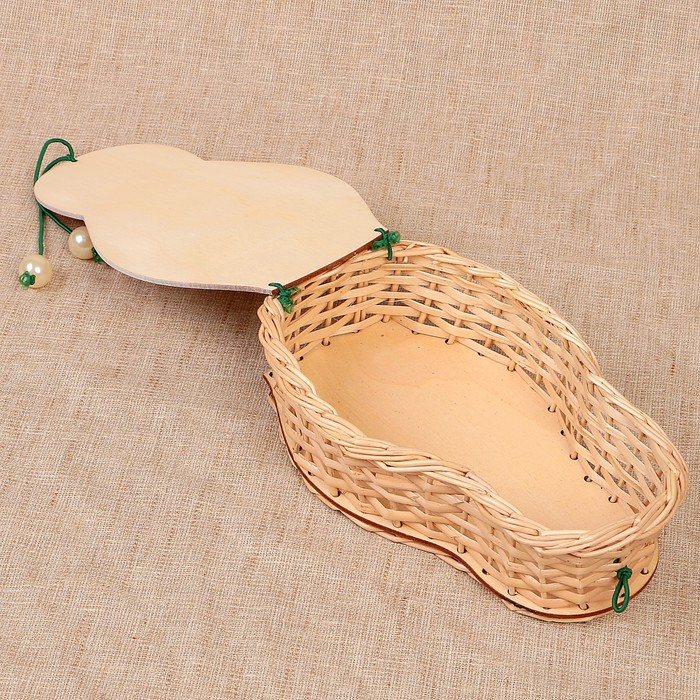 Футляр подарочный «Матрёшка с младенцем», малая, ива 12х5х20 см