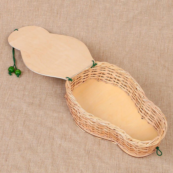 Футляр подарочный «Матрёшка - весна», средняя, ива 15х6х25 см