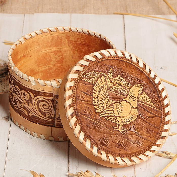 Шкатулка «Тетерев», шитая, 10х10х6,5 см, береста