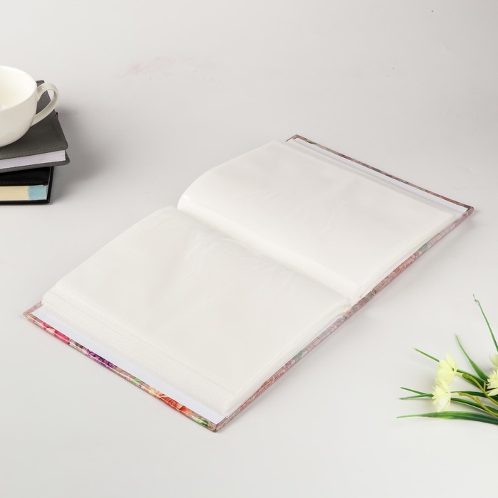 Фотоальбом на 200 фото 10х15 см "Птица среди цветов" 23х18х5,5 см