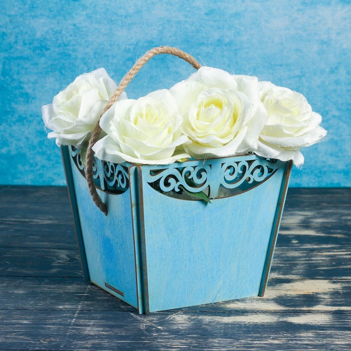 Кашпо флористическое "Корзина счастья", ручка- шнур, голубое, 17,9х17,3х14,2см