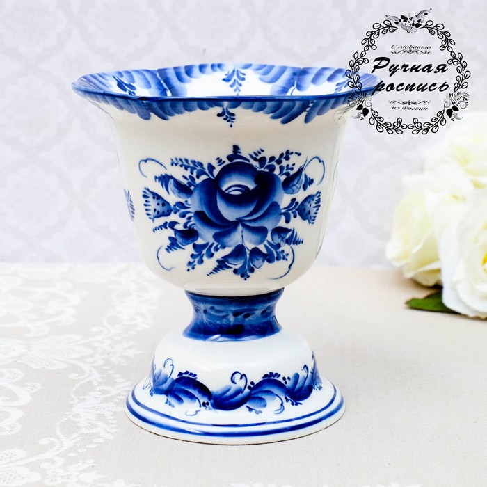 Конфетница на ножке, гжель, фарфор, d=15 см, h=15 см