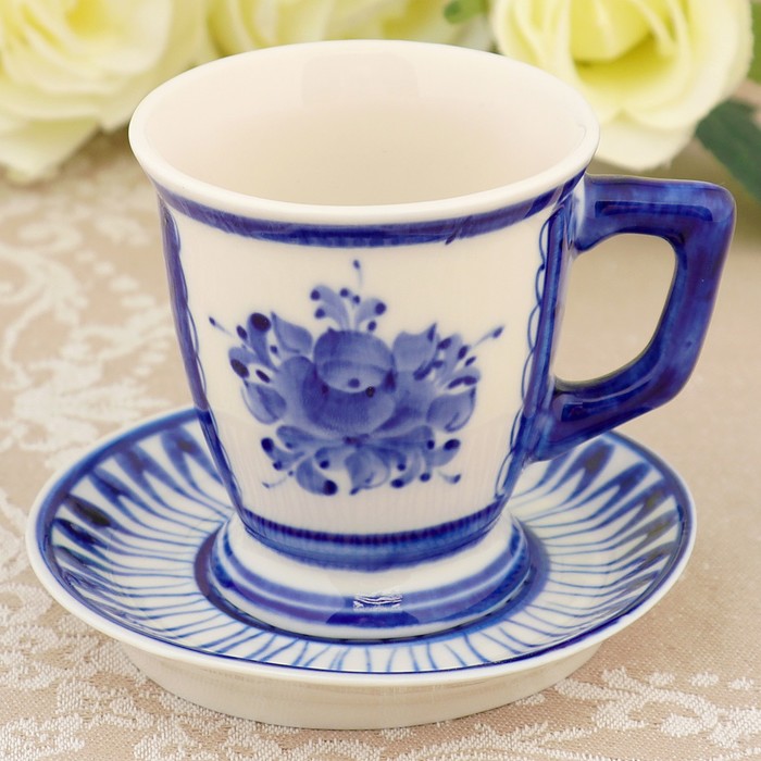 Кофейная пара, гжель, фарфор, автор Булойчик, d=6,5 см, h=6 см, блюдце 10 см