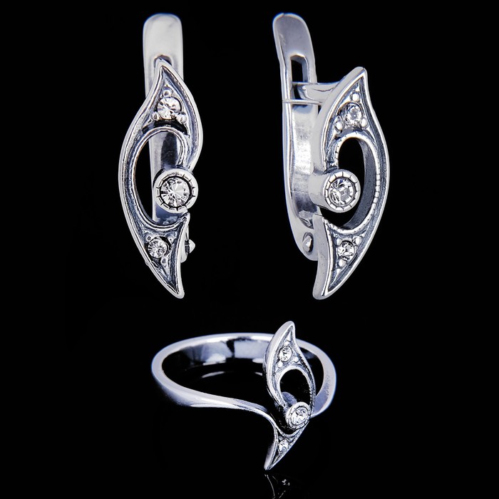 Гарнитур "Адажио", размер 17, цвет белый в чернёном серебре