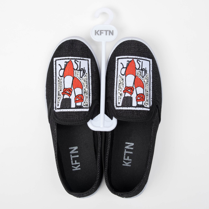 Слипоны "KAFTAN" женские с нашивкой "Туфли", черная джинса, 40 р-р