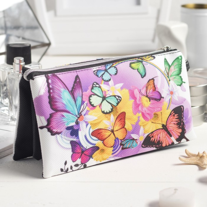 Косметичка простая «Бабочки», 3 отдела на молнии