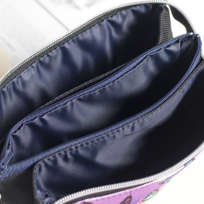 Косметичка простая «Бабочки», 3 отдела на молнии