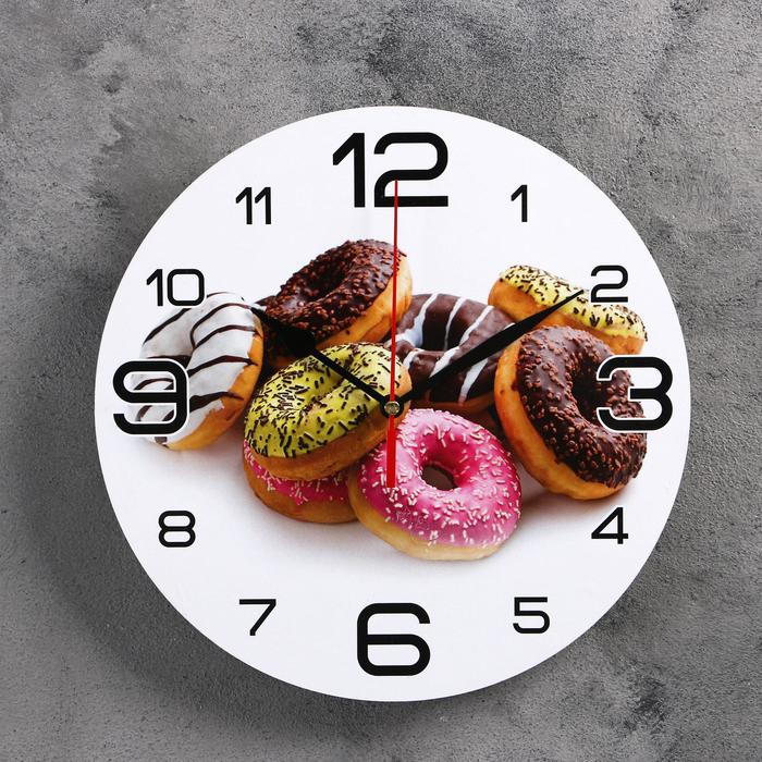 Часы настенные круглые Пончики, 24 см