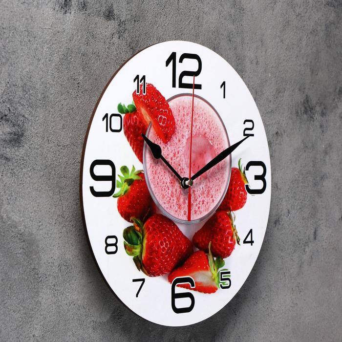 Часы настенные круглые "Клубничный шейк", 24 см