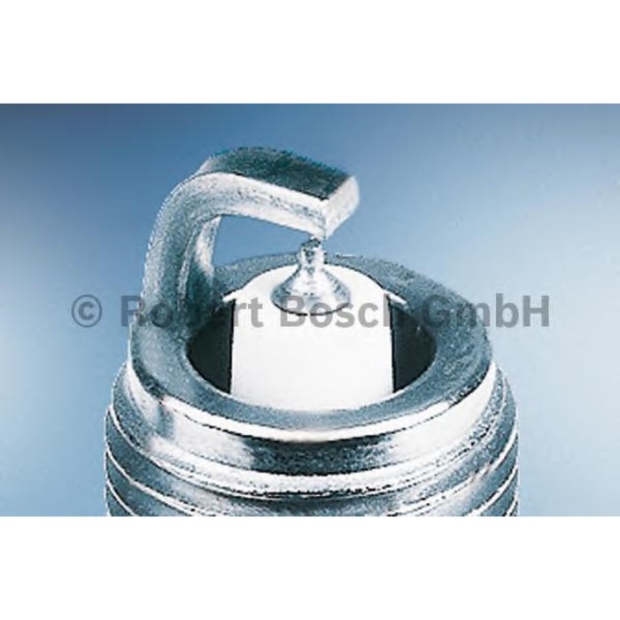 Свеча зажигания BOSCH 0242235776