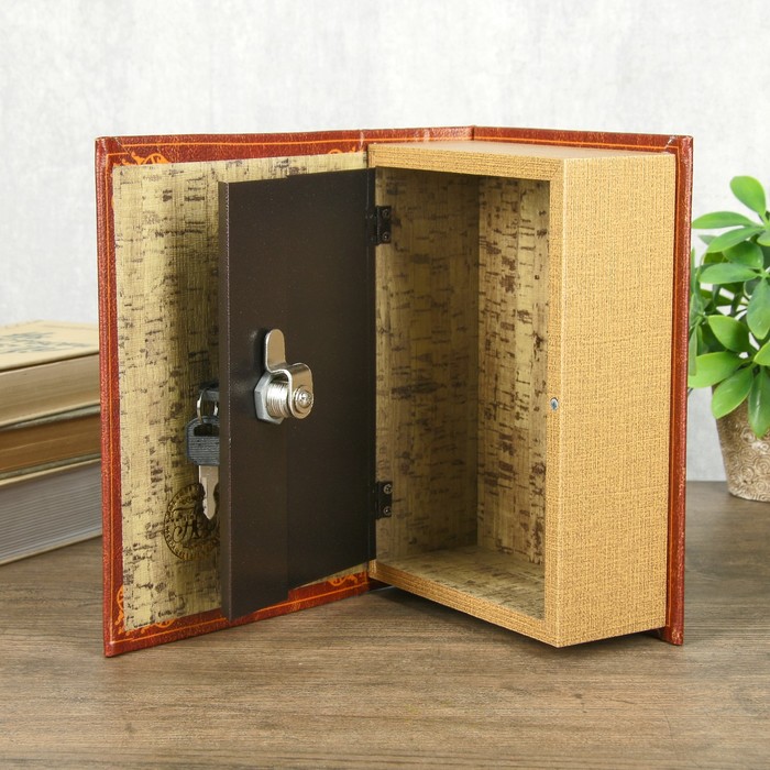 Сейф-книга "Царская охота", обтянута искусственной кожей, с позолотой