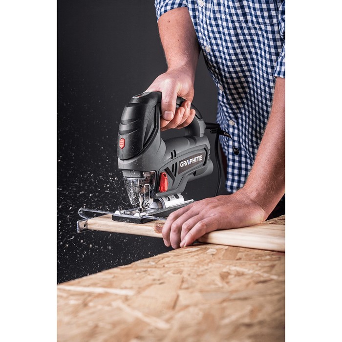 Лобзик GRAPHITE 58G061, 600 Вт, 500-3000 ход/мин, рез дерево/сталь 65/8 мм, лазер, кейс
