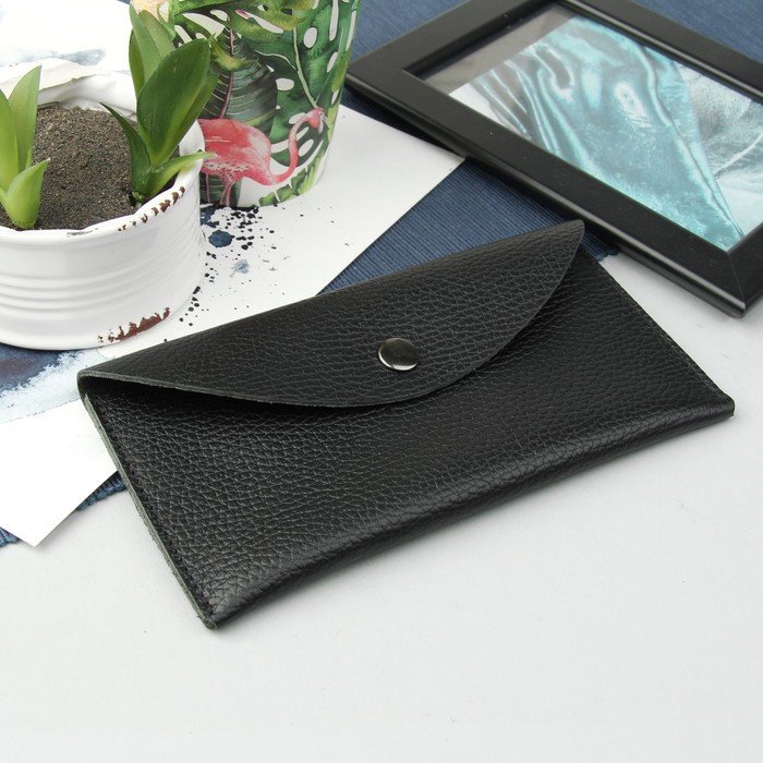 Кошелёк женский, 2 отдела на клапане, для карт, цвет чёрный