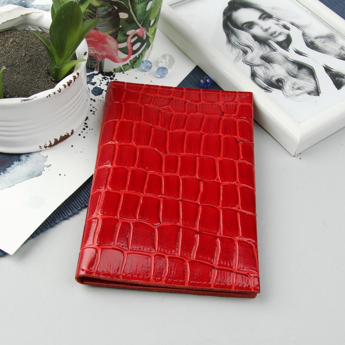 Портмоне женское, 2 отдела, для карт, крокодил, цвет красный