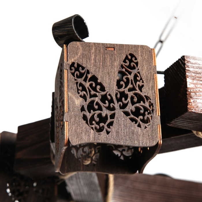 Люстра деревянная "Уют", 6 плафонов "Бабочка"