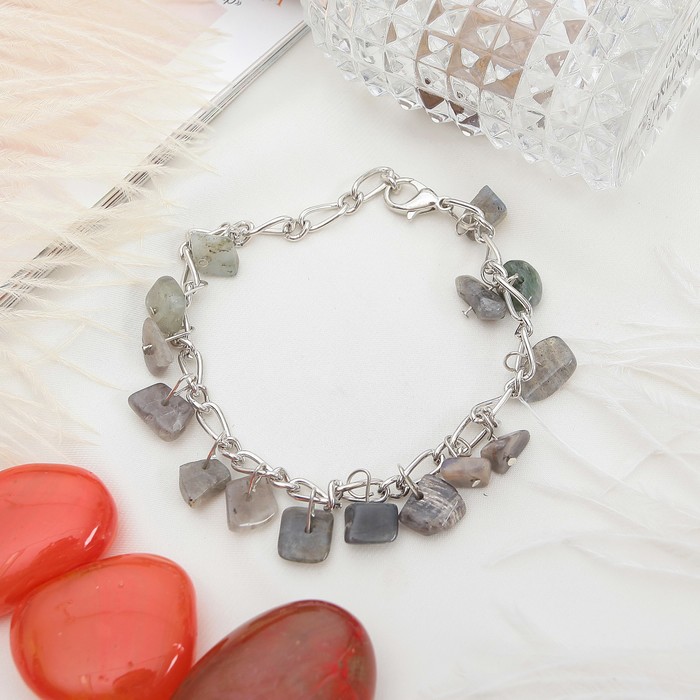 Браслет галтовка на цепочке "Лабрадор"