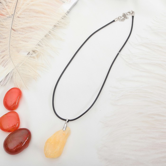 Кулон друза "Агат крашеный", цвет желтый, 45см