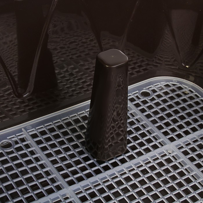 Туалет "Риф" со столбиком, для собак, 60 х 40 см, шоколадный