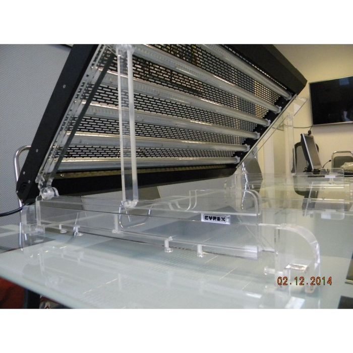 Держатель акриловый (комплект) для светильников CL и CLL (6-х ламповые) для установки на отбортовку