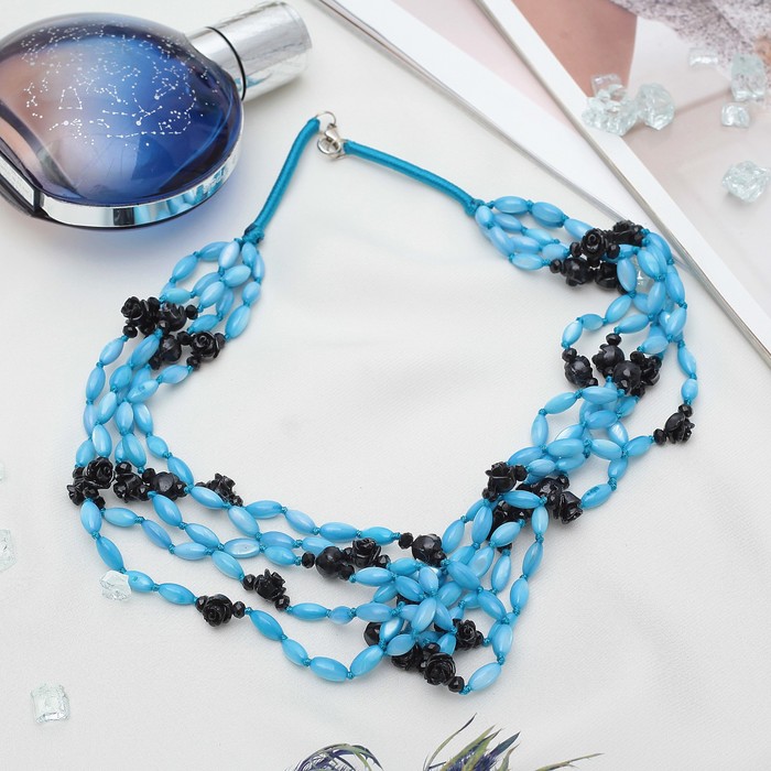 Бусы "Перламутр" рис с розами, цвет голубой