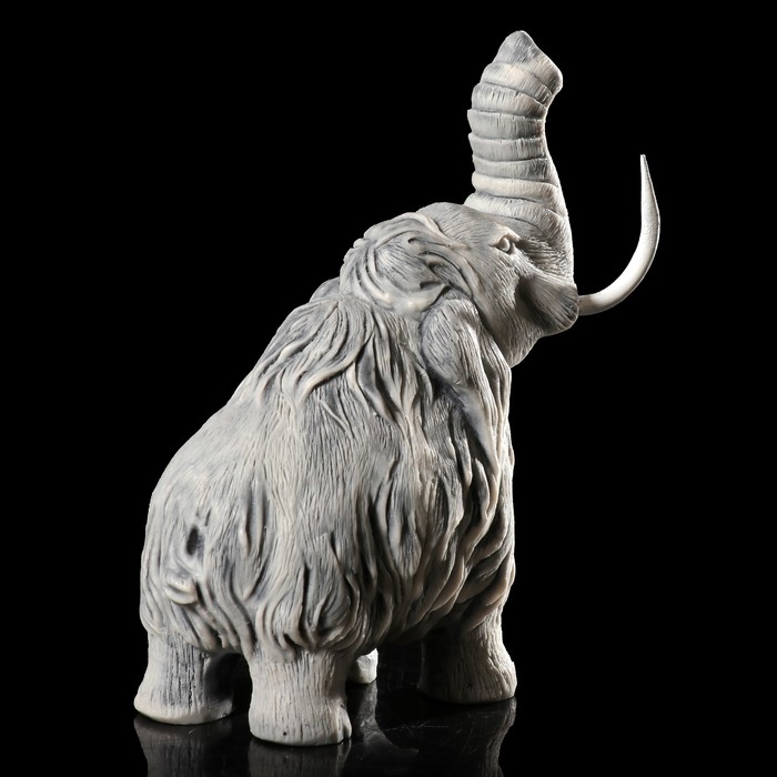 Сувенир "Мамонт трубит" 9,7 см