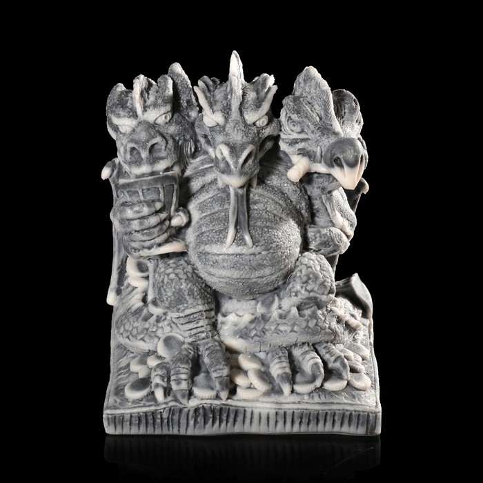 Сувенир "Змей Горыныч в кресле" 8 см