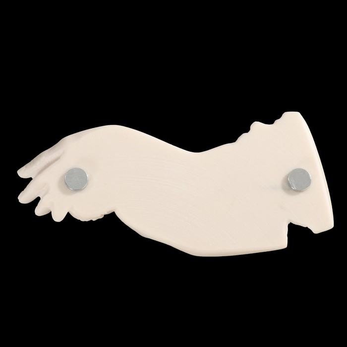 Магнит "Нежность матери (барельеф)" 10,5 см