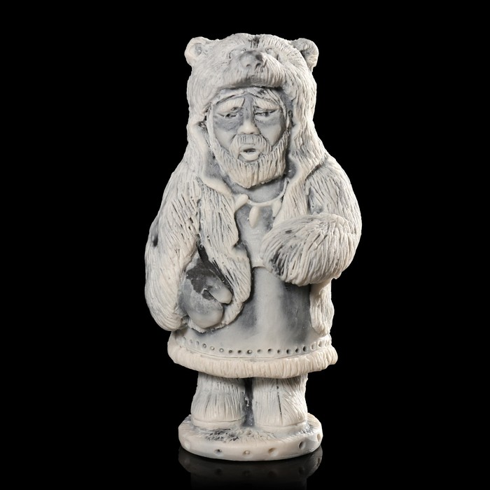 Сувенир "Шаман в шкуре медведя маленький" 7 см