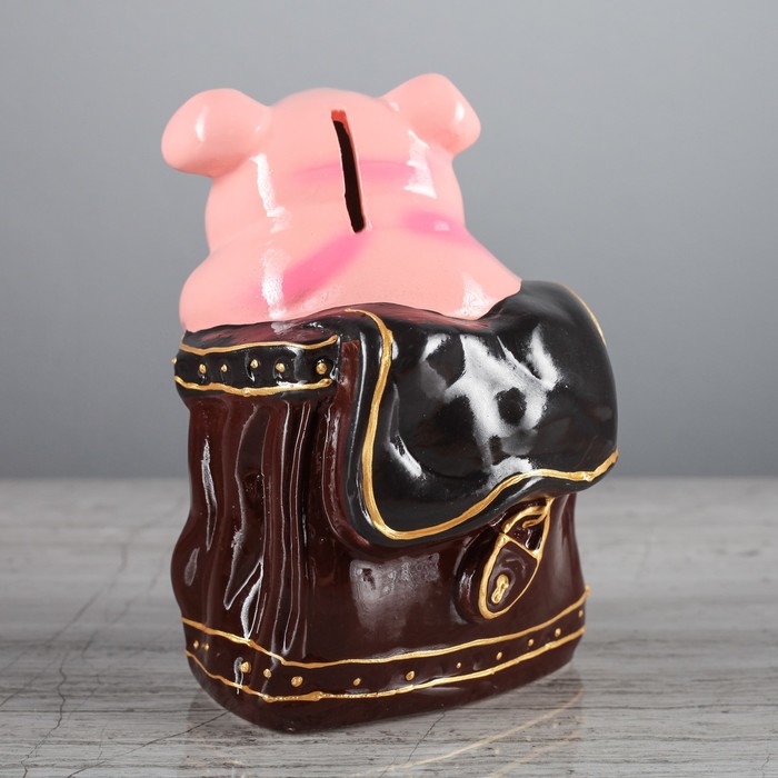 Копилка "Поросёнок в сумке" коричневая сумка, глянец