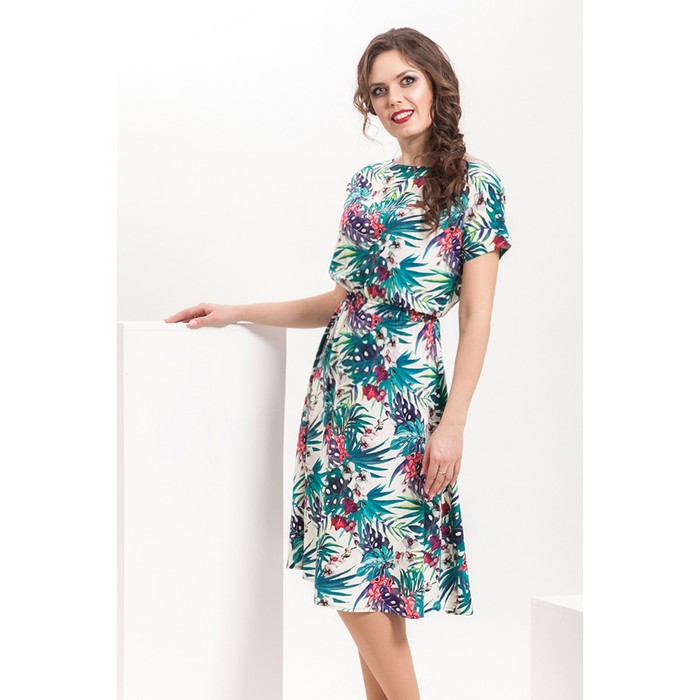 Платье женское П-500, размер 52, цвет молочный+зелень+красный