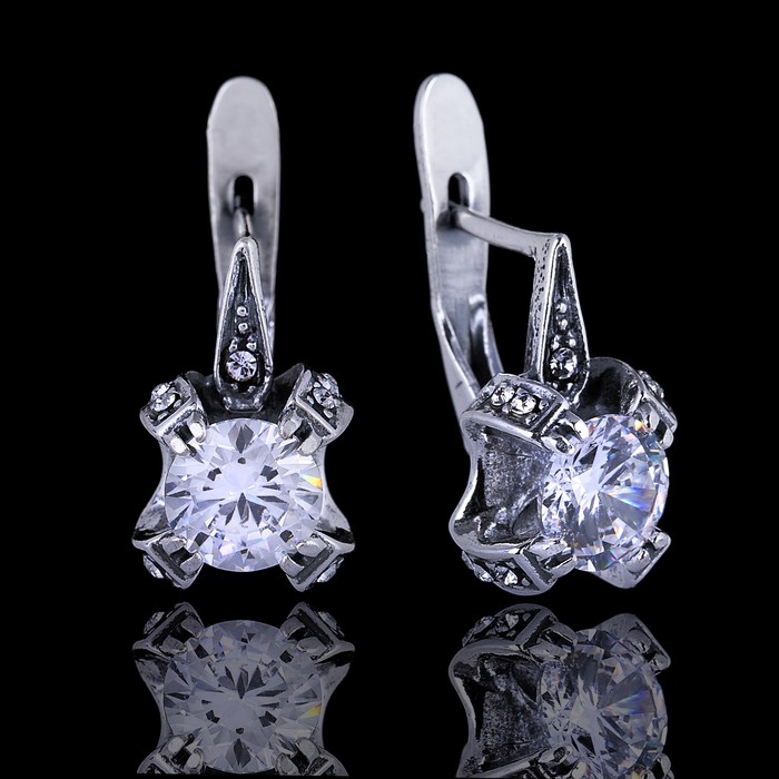 Серьги "Леди", цвет белый в чернном серебре