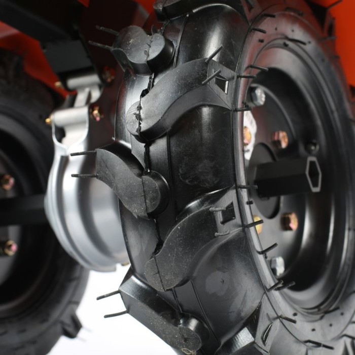 Мотоблок PATRIOT КАЛУГА, бензиновый, поворотный руль, 7 л/с, захват 85 см, скорости 2/1