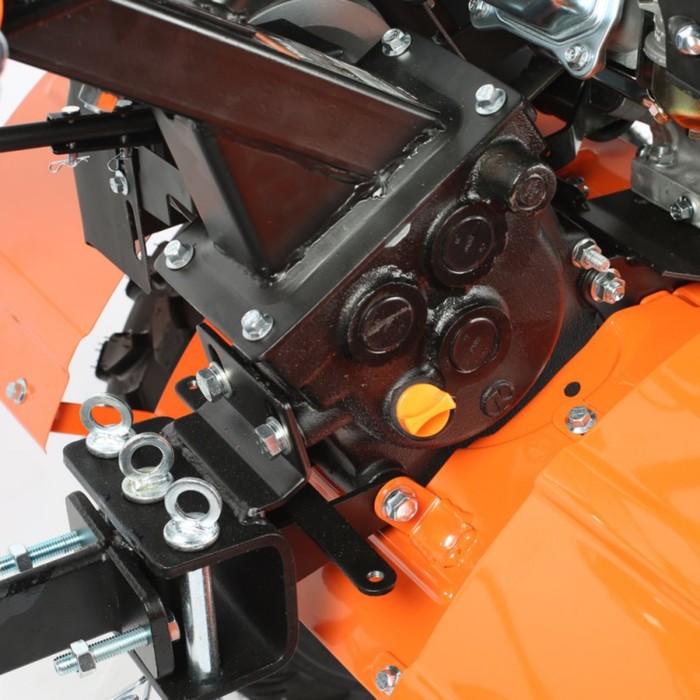 Мотоблок PATRIOT УРАЛ, бензиновый, 7.8 л.с., ширина/глубина 90/30 cм, скорости 4/2