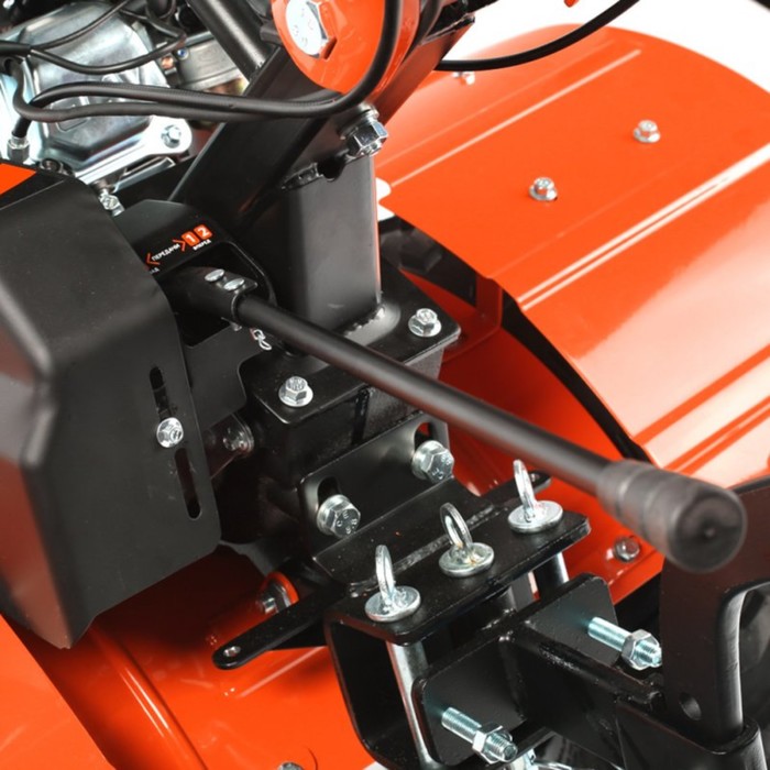 Мотоблок PATRIOT УРАЛ, бензиновый, 7.8 л.с., ширина/глубина 90/30 cм, скорости 4/2