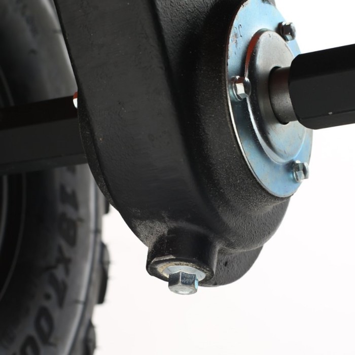 Мотоблок PATRIOT УРАЛ, бензиновый, 7.8 л.с., ширина/глубина 90/30 cм, скорости 4/2