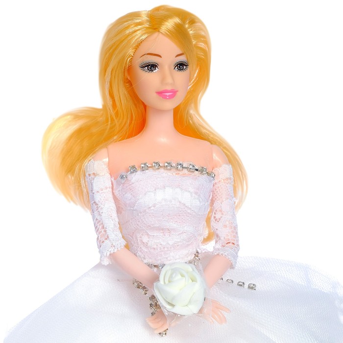 Кукла модель "Милена" в свадебном платье с аксессуарами