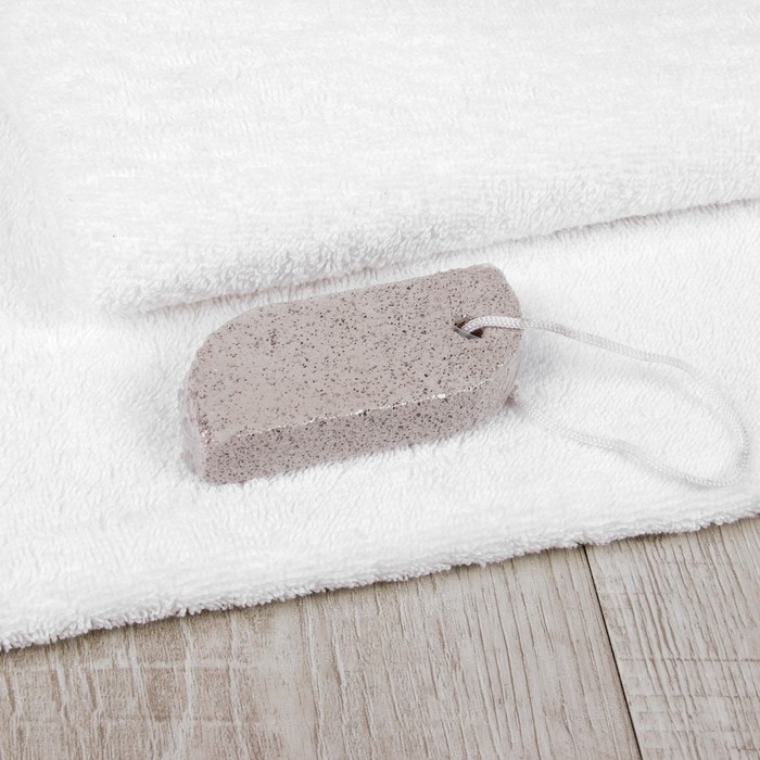 Пемза "Листок", 10*6(±0,5)см, цвет белый